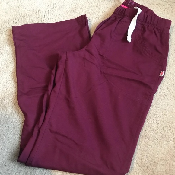 Maroon Scrub Set - Picture 2 of 3